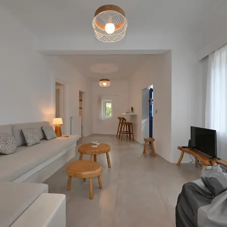 Ubati - Modern Cycladic House, Tinos Holiday home *